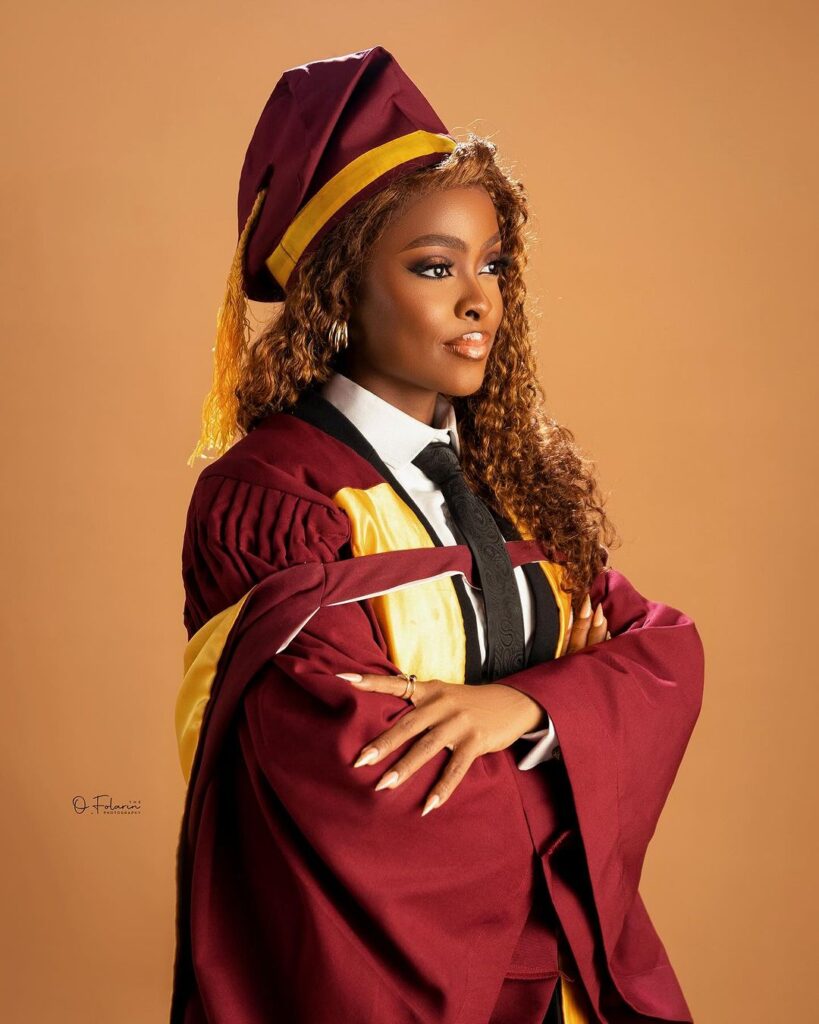 Ruby Akubueze bags degree from Unilag