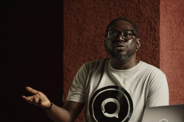 Ignore the Niyi Akinmolayan